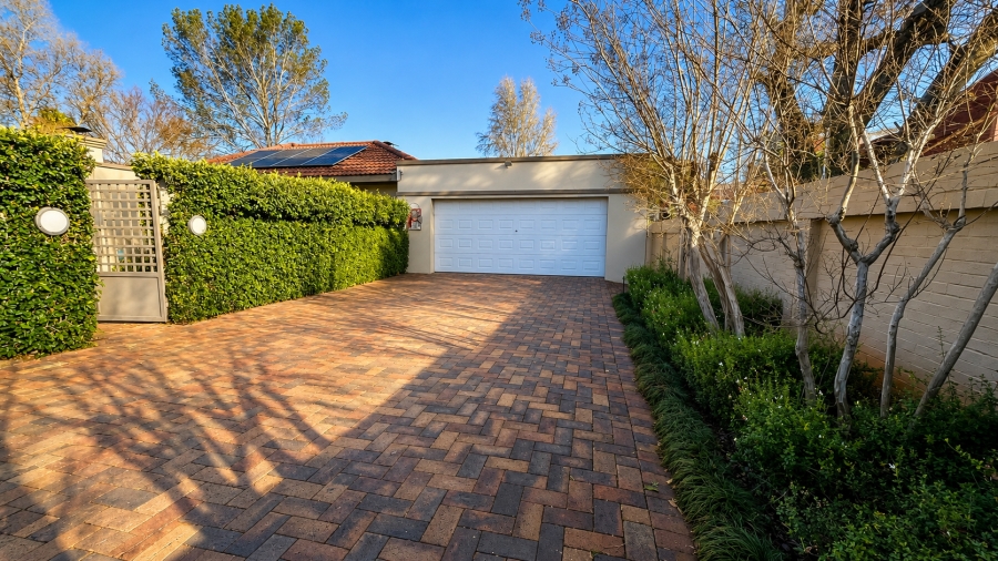 3 Bedroom Property for Sale in Wilkoppies North West